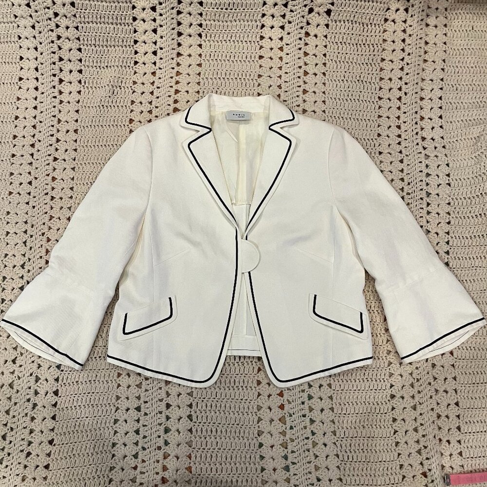 Akris Punto Cropped Jacket in Ivory/White with Black Trim Size 12
